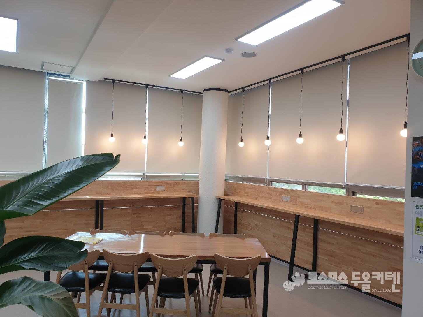 1890092529_6p2fwUHe_f1b754a66d7790b1940c3f886079f3a12d9aa0b6.jpg 이미지크게보기