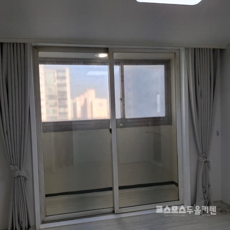 /user/c/cosmosdual/editor/2512/5960375e1c92ea9dd66475857e3c45ad_1767159657_6094.jpg 이미지크게보기